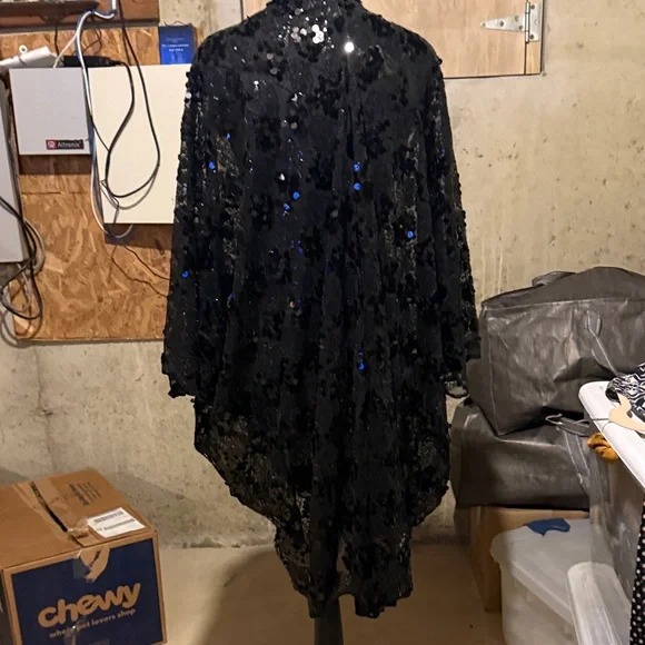 Joan Rivers Black Lace Shawl - Picture 6 of 7